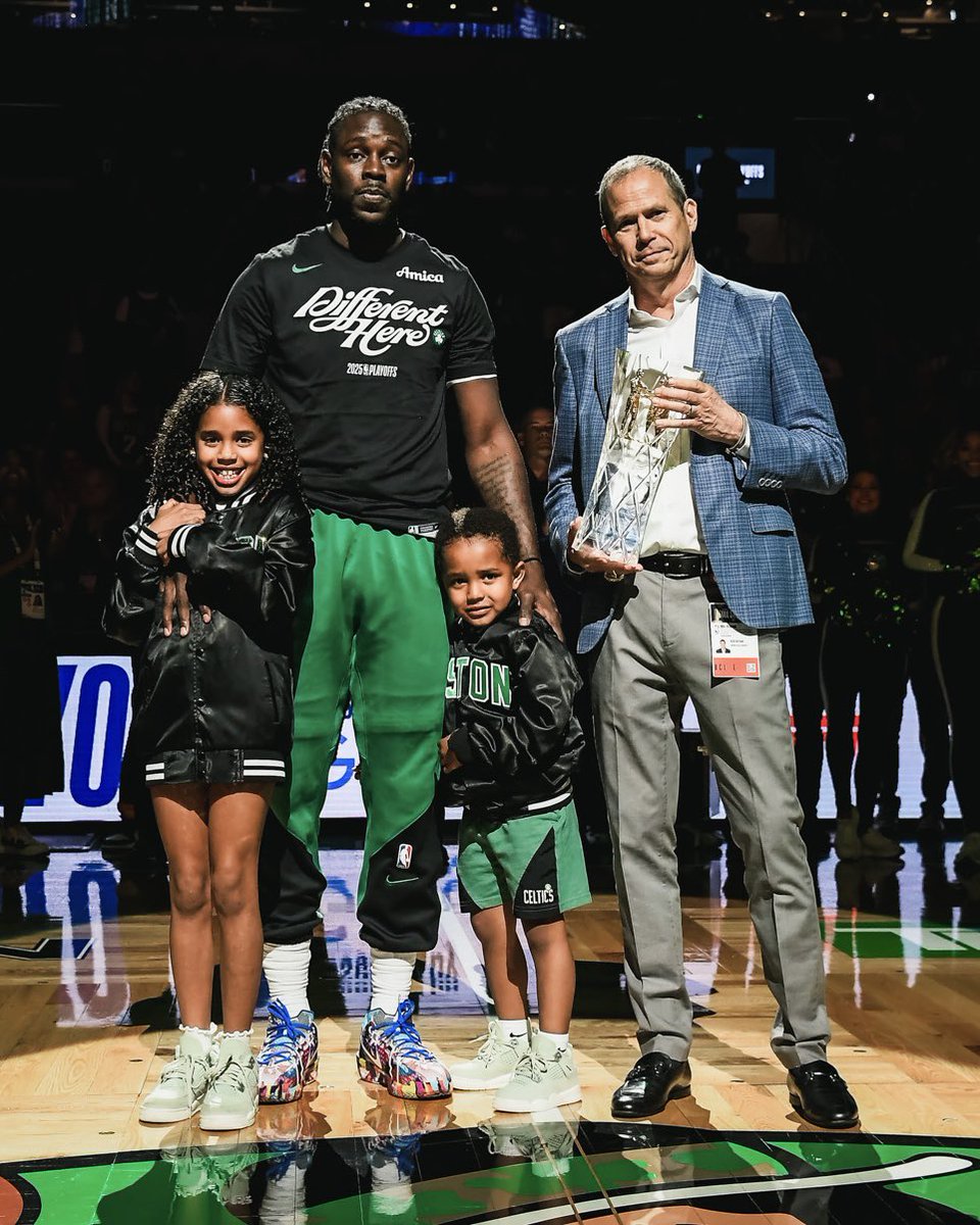 Congratulations to Jrue for winning the NBA Sportsmanship Award and being named the NBA Social Justice Champion 🏆☘️