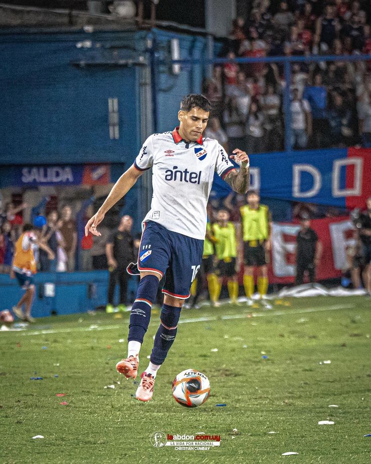 De pie señores

LUCAS VILLALBA 👏🔥