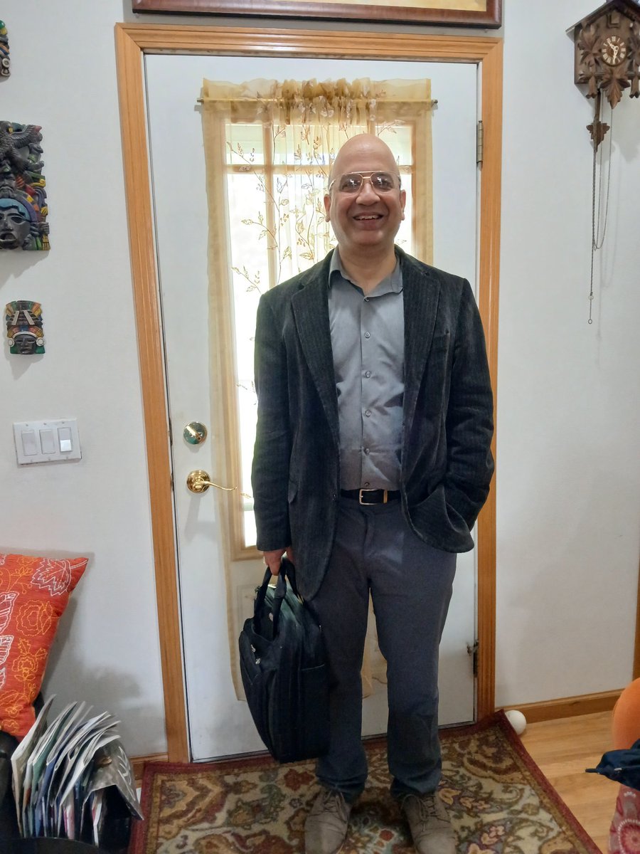 amitpal's tweet image. A bright Spring day as I head out to teach the last class of my @EdgewoodCollege International Relations course gives me some cheer even as gloomy news comes in from around the world.