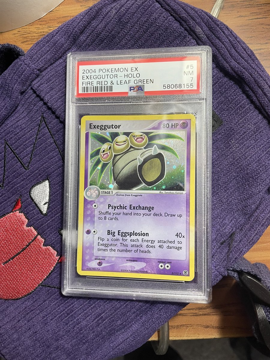 PokeGzl's tweet image. POKEMON SLAB GIVEAWAY! 
2004 Exeggutor Holo PSA Slab
Follow: @PokeGzl &amp;amp; @FuckGizzles 
♻️ RT this post
🔖 Favorite this post
⤵️ Reply with an answer:
What’s your current chase card?
#Pokemon #PokemonGiveaway