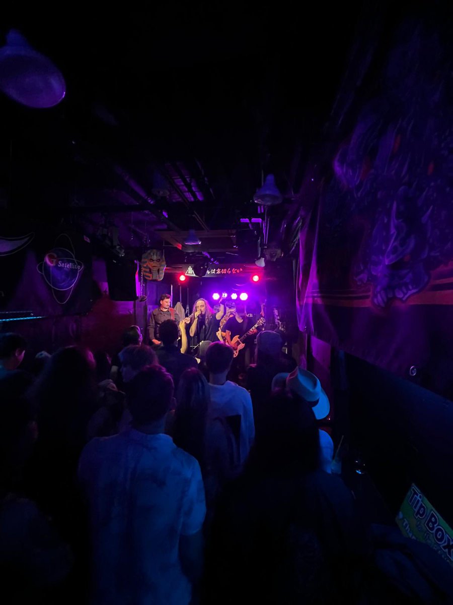 昨夜は素晴らしい夜をありがとうございました。
ミッドナイトアリバイにとって日本での初ライブでしたが、本当に最高でした！
Killers Mate、Godz Bar、そして来てくれたすべてのファンの皆さんに感謝します！