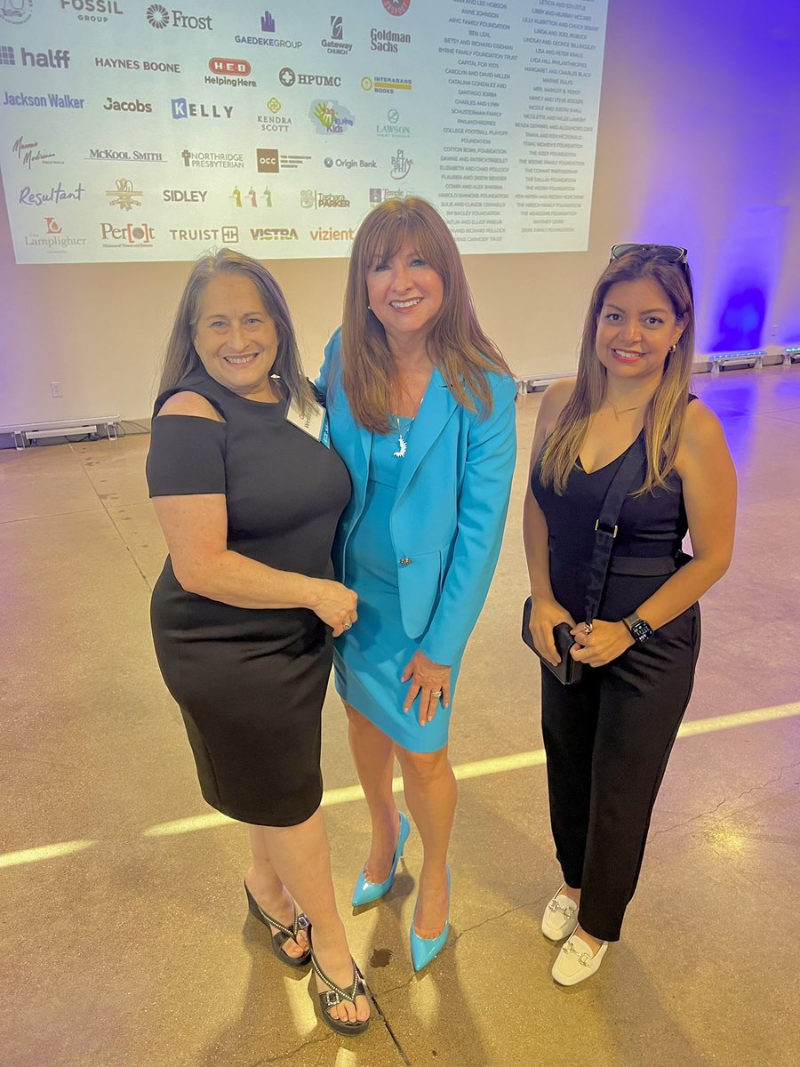 Tania Gaytan (@tangaytan) on Twitter photo United to Learn Showcase tonight was a success! Thank you U2L for helping us chase our goals!! Leadership makes the difference.
<a href="/DallasISDSupt/">Dr. Stephanie S. Elizalde</a>
<a href="/unitedtolearn/">United to Learn</a>
<a href="/CWestbrook_UT/">Dr. Connie Westbrook</a> United to Learn Showcase tonight was a success! Thank you U2L for helping us chase our goals!! Leadership makes the difference.
<a href="/DallasISDSupt/">Dr. Stephanie S. Elizalde</a>
<a href="/unitedtolearn/">United to Learn</a>
<a href="/CWestbrook_UT/">Dr. Connie Westbrook</a>