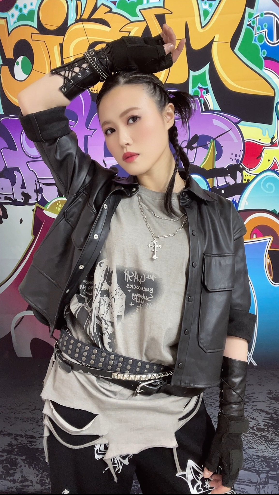舞台美術 1986-2018 GqYqlyJbMAEHAWr.jpg:large