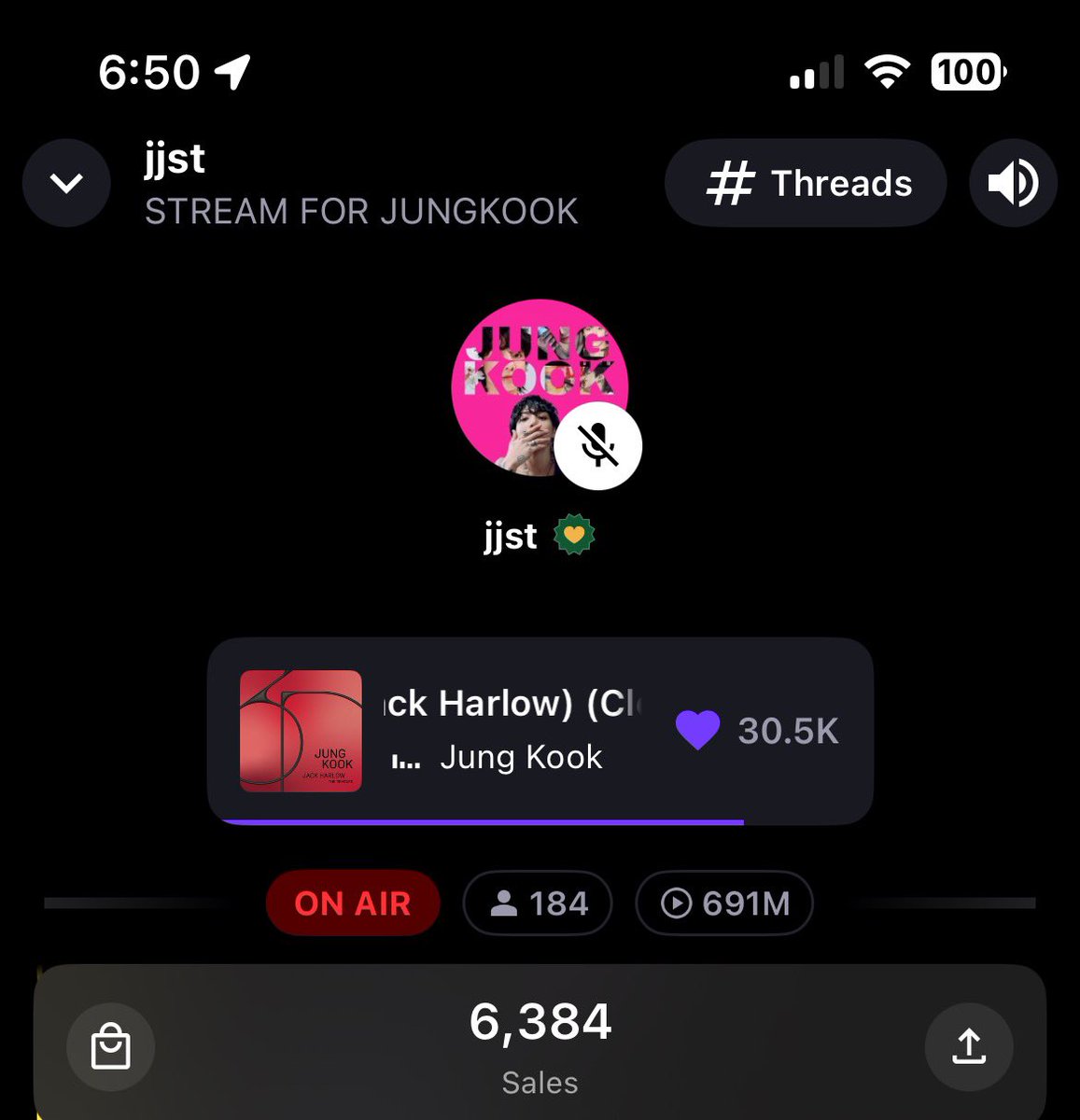 bl8hm's tweet photo. @JKJP_STREAM_ おはようございます😊
いつもありがとうございます💜

今日も皆様と一緒にStreaming とShazam でJUNGKOOK の応援🎶

STREAM FOR JUNGKOOK 
#JungKook_GOLDEN https://t.co/Yx3Ki31ONq