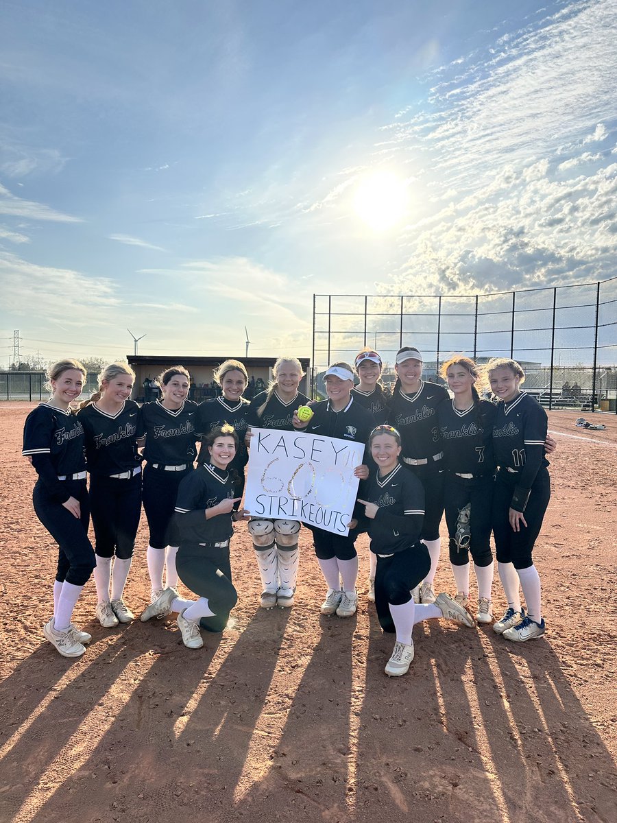 Franklin Softball (@saberfastpitch) on Twitter photo ‼️6️⃣0️⃣0️⃣ CAREER STRIKEOUTS 🤯‼️
<a href="/kfelden13/">Kasey Felden</a> is truely 1 of 1!
Got the 5 inning dub over Case today recap 🔜
👩🍳💋 ‼️6️⃣0️⃣0️⃣ CAREER STRIKEOUTS 🤯‼️
<a href="/kfelden13/">Kasey Felden</a> is truely 1 of 1!
Got the 5 inning dub over Case today recap 🔜
👩🍳💋