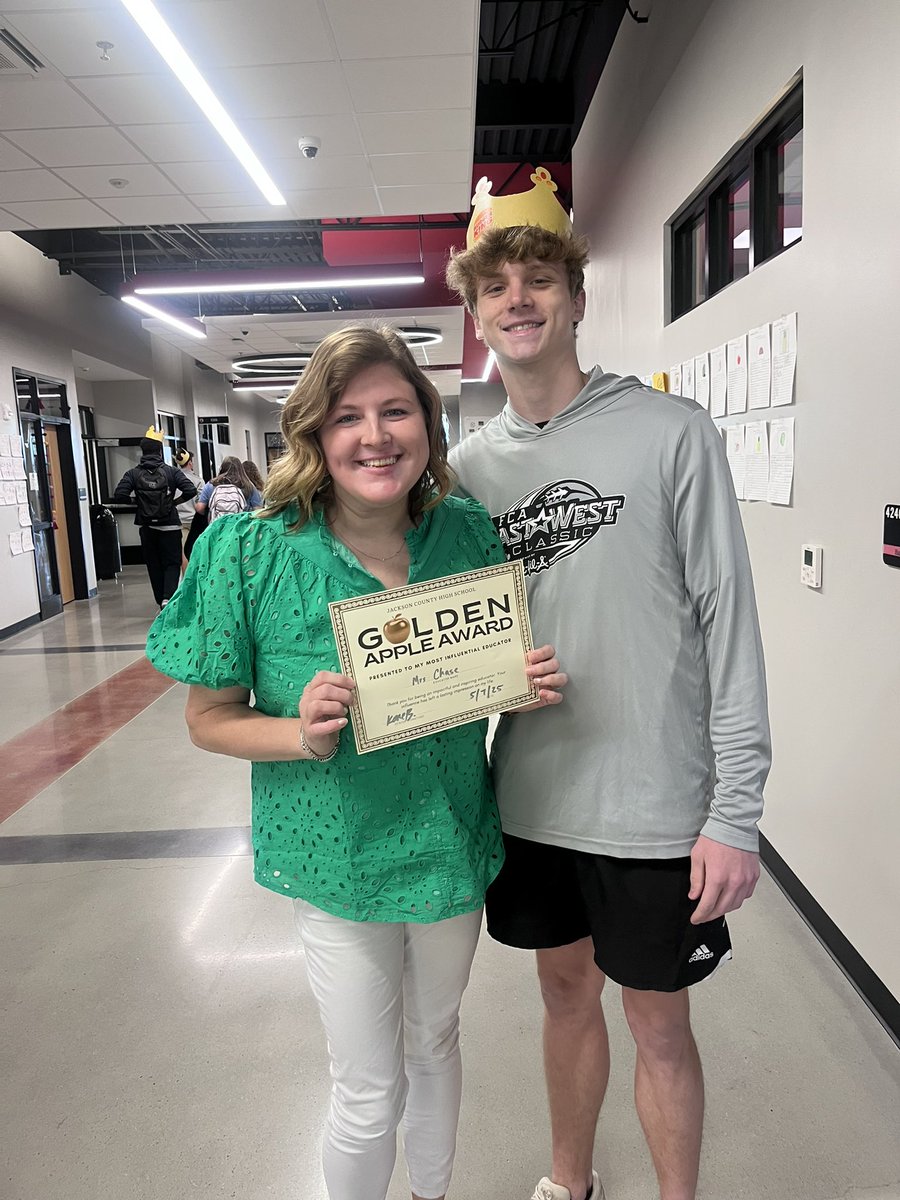 IB Teacher Superlatives &amp; Golden Apple Awards were the cherries on top of a great Teacher Appreciation Day 🩷