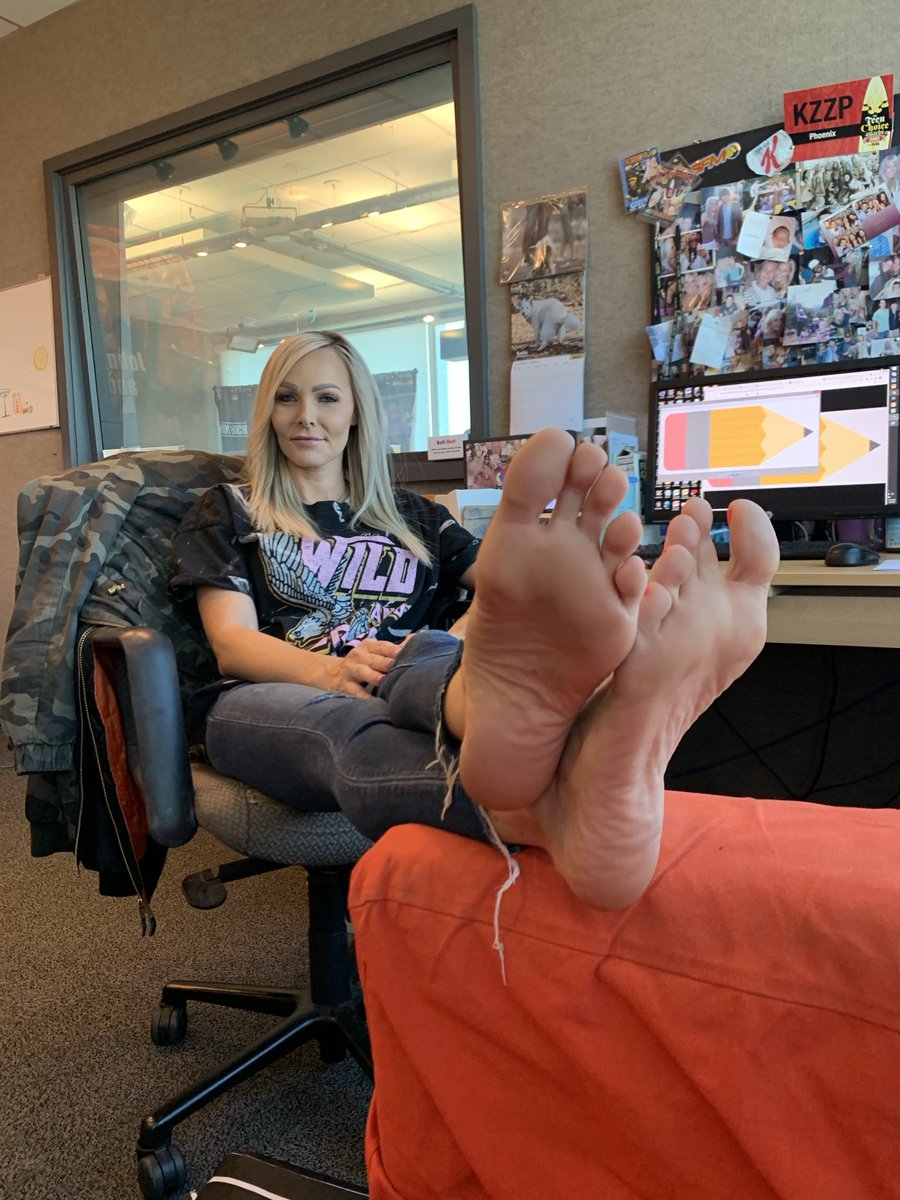 More in Telegram free🔞:t.me/+OEWLIHeqXis2Z…