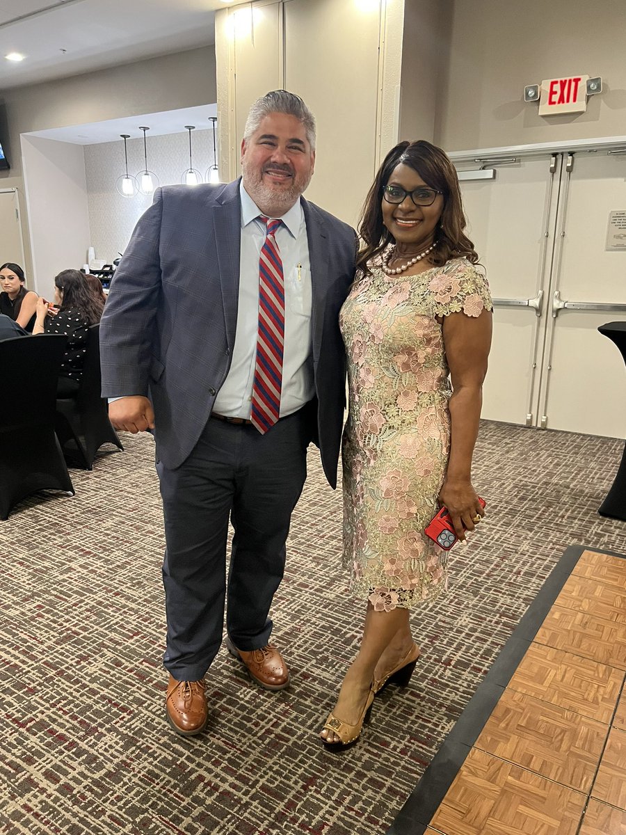 JudgeTrevinoIII's tweet image. Great turnout to support a great judge, a great community advocate, and an even better friend, Judge Lucia Bates.