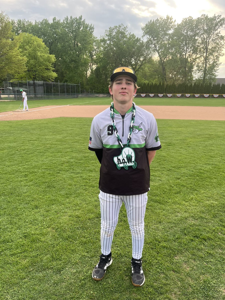 Final from Gerard’s Yard:

Rock Island - 1
Alleman - 2

W: Truman Marner (6-0)
7.0 IP, 2 H, 1 R

Kuster: 2-3, 1 R, 1 HR, 1 RBI, 1 SB
Smith: 2-3, 1 R, 1 2B
Awbrey: 1-2, 1 BB, 1 SB
Bowers: 1-2, 1 BB, 1 SB

Pioneers move to 20-8 (7-5 in WB6)!

#Team75

#LoadTheWagon ⚾️