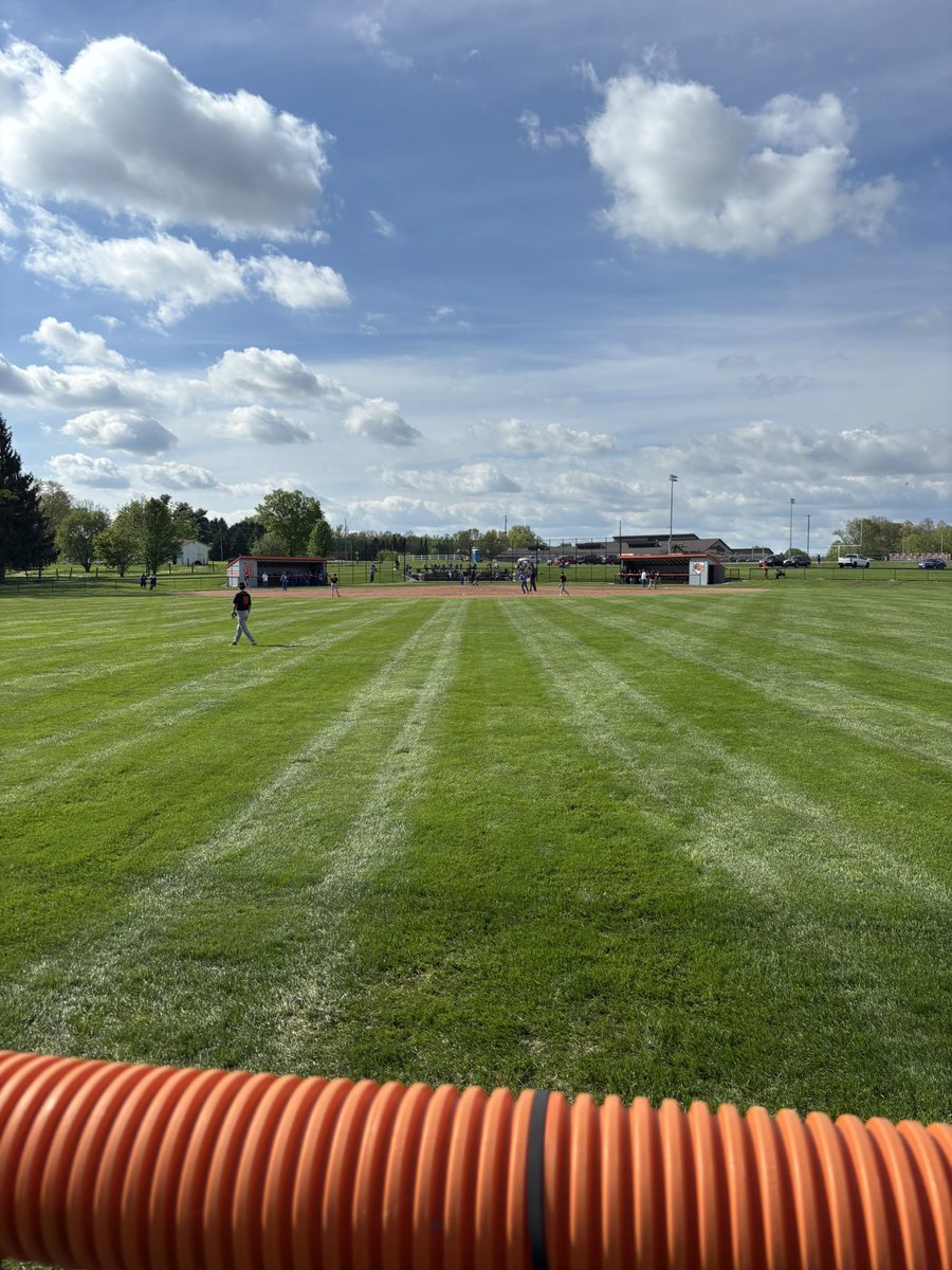 Finally back on the diamonds tonight. We cannot let Craig McGinty and his staff’s efforts go unnoticed! #BallsAndSTRIPES