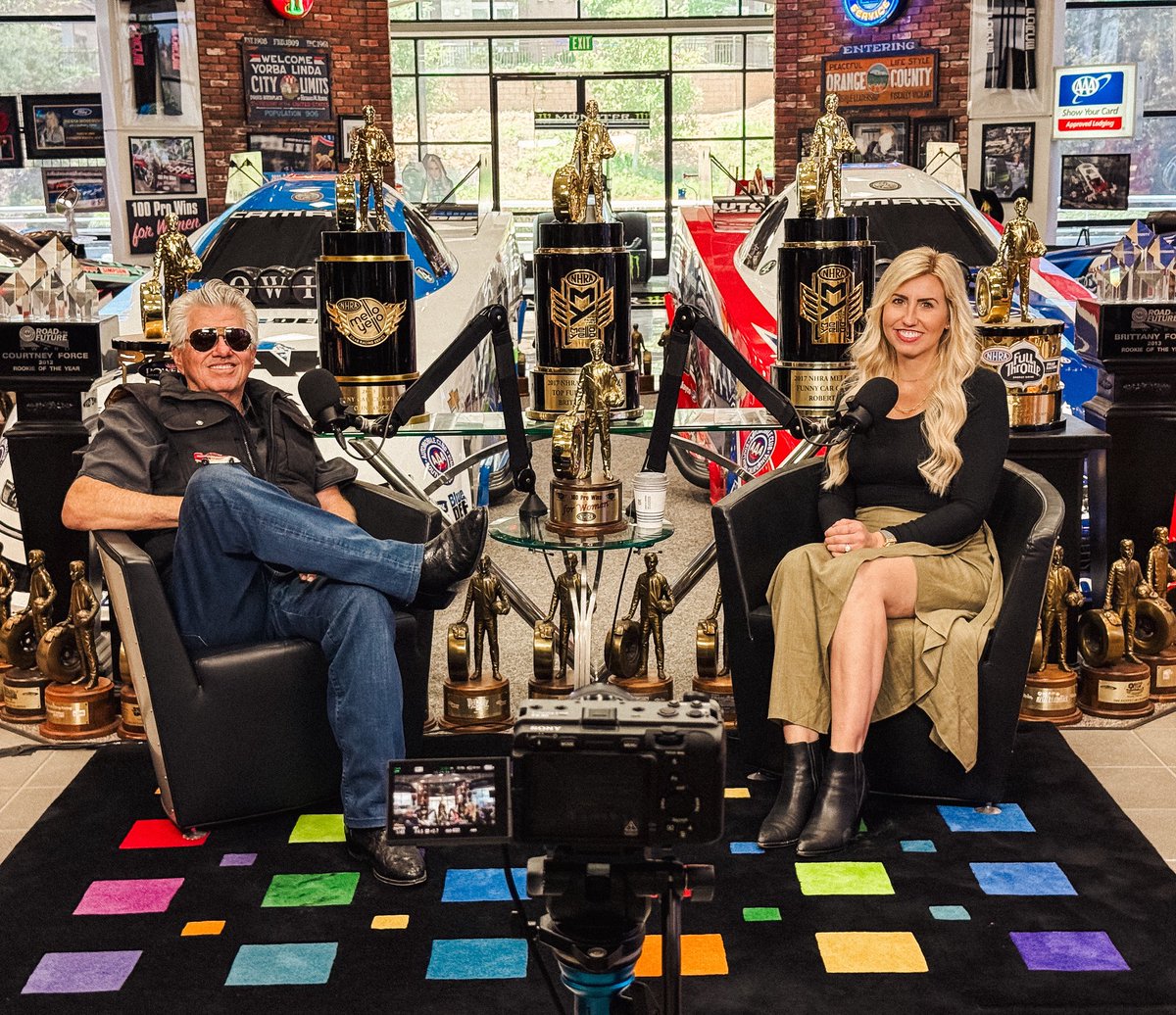 Had a fun day filming with my dad and telling all kinds of stories. I’m excited for what’s to come! Stay tuned.🎙️