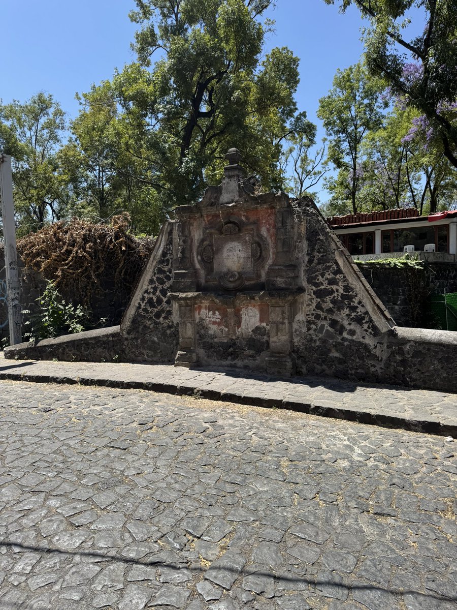 Tlatoani_Cuauhtemoc tweet media