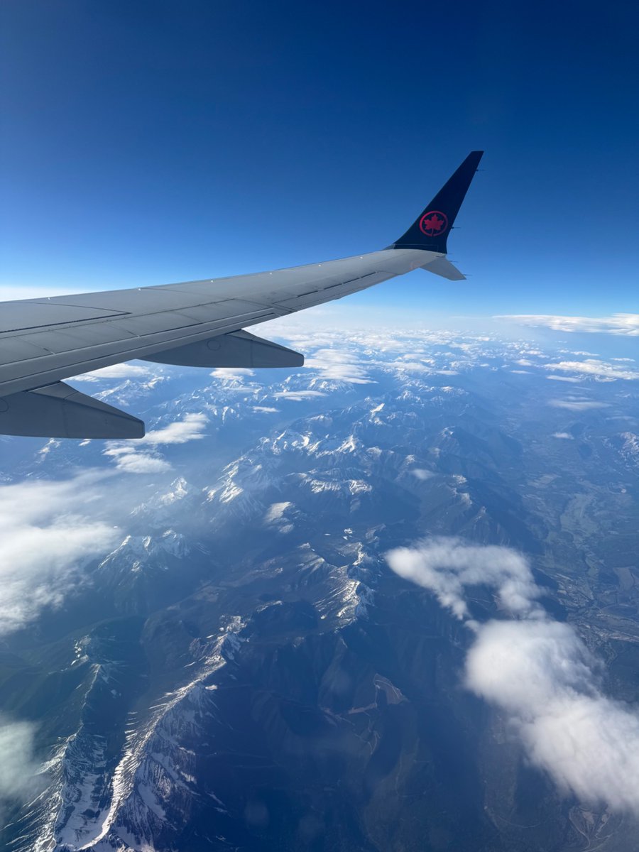 The best part of the ✈️ from Toronto back to Vancouver is flying over the Rockies. Just never gets old.