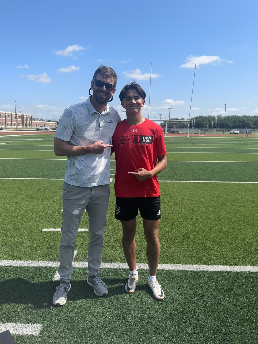 Noah Abela (@noah_abela) on Twitter photo Thank you <a href="/Coach_Barfield/">Carter Barfield</a> from <a href="/TulsaFootball/">Tulsa Football</a> for coming out and watching me kick today! Had a great time talking with you!
<a href="/DawsonEagleFB/">Dawson Football</a> <a href="/RecruitTheNest/">Dawson Football Recruiting</a> <a href="/hershbrothersk1/">Hersh Brothers Kicking</a> <a href="/HKA_Tanalski/">Adam</a> <a href="/Briggs_bourg/">briggs bourgeois</a> <a href="/KohlsKicking/">Kohl's Kicking Camps</a> <a href="/Coach_Davenport/">Coach Dominique Davenport</a> Thank you <a href="/Coach_Barfield/">Carter Barfield</a> from <a href="/TulsaFootball/">Tulsa Football</a> for coming out and watching me kick today! Had a great time talking with you!
<a href="/DawsonEagleFB/">Dawson Football</a> <a href="/RecruitTheNest/">Dawson Football Recruiting</a> <a href="/hershbrothersk1/">Hersh Brothers Kicking</a> <a href="/HKA_Tanalski/">Adam</a> <a href="/Briggs_bourg/">briggs bourgeois</a> <a href="/KohlsKicking/">Kohl's Kicking Camps</a> <a href="/Coach_Davenport/">Coach Dominique Davenport</a>