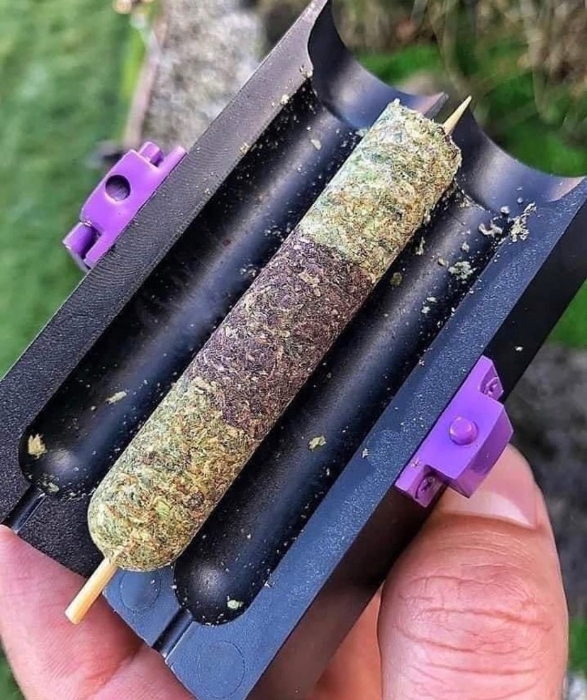 _StonersRUs_'s tweet photo. Let’s wake &amp; bake 🔥💨 https://t.co/ut9ux3ixzV