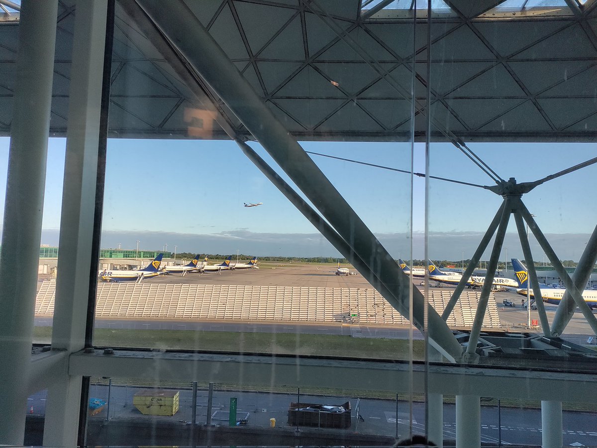 Christianbunke's tweet image. Back at a very busy Stansted airport. Could it be a sign of better economic times? Let's hope so as plenty to get sorted.