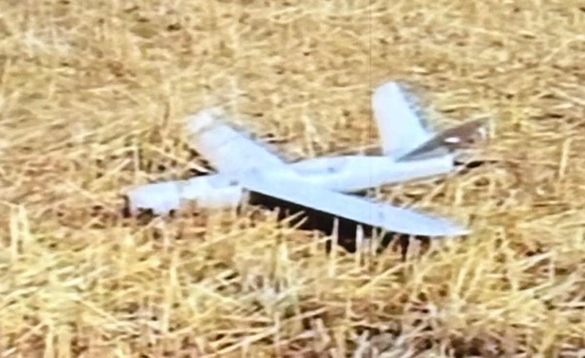 SenatorMushtaq's tweet image. رانا ثنا صاحب، دراندازی تو پھر ہوگئی؟؟؟انڈیا باز آنے والا نہیں، بھرپور اور طاقتور جواب ہی سے انڈیا کی عقل تھکانے آئے گی۔یہ کھلم کھلا جارحیت ہے،بین الاقوامی سرحد کی پامالی اور درندازی ہے،پاکستانی قوم انڈیا کی بالادستی کسی صورت قبول نہیں کرے گی یہ پاکستان کے وجود کی نفی ہوگی،وقت…