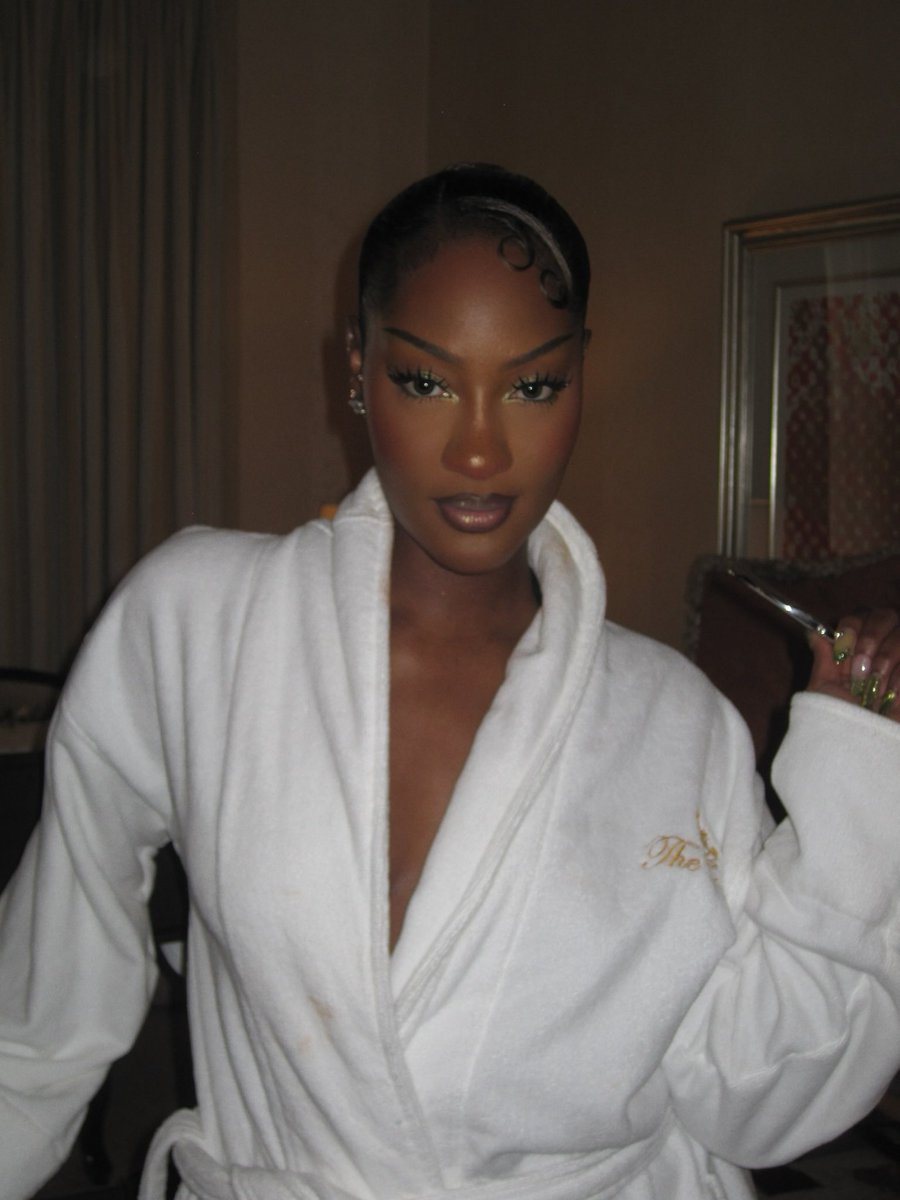 TEMS (@temsbaby) on Twitter photo 