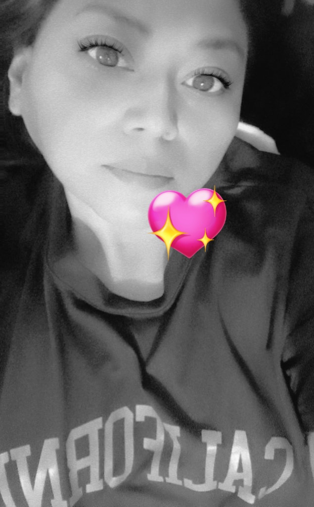 Good evening, my dear friends. How have you been? I hope you are all well. Unfortunately, my health is not improving. Although I'm not here every day, I always think of you, my dear friends. 
Hugs from afar.
#lucybellofficial