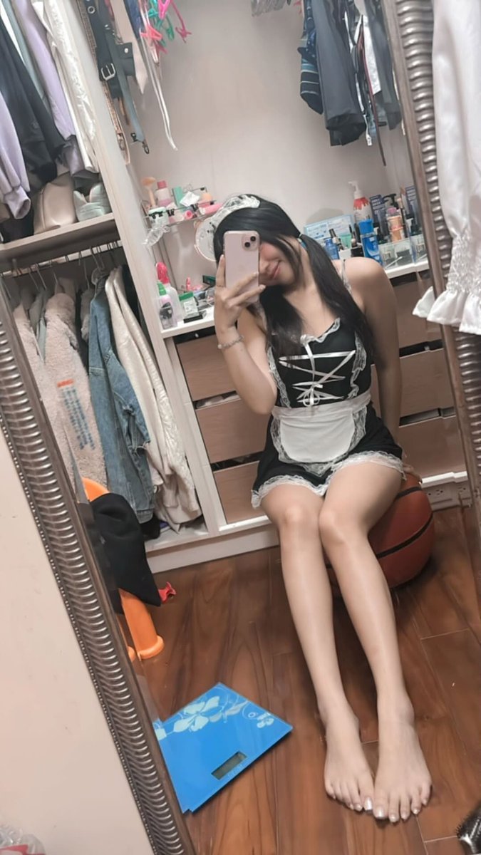 是你们喜欢的身材吗？ 
让你操我的话你会用什么姿势呢？
#马来西亚骚货 #马来西亚资源 
#马来西亚约炮 #吉隆坡约炮 #新加坡约炮