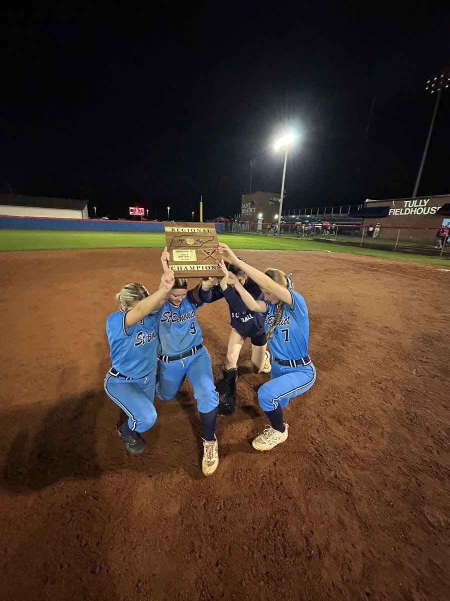 Olivia Evans (@oliviaevans2027) on Twitter photo So proud of this team!!! We are Region Champs! Headed to sub-state next week with a shot to go to Murphreesboro! <a href="/MandiBaldufnsr/">Mandi Balduf</a> <a href="/johnvarlas/">John Varlas</a> <a href="/SBASoftball1/">SBA Softball</a> So proud of this team!!! We are Region Champs! Headed to sub-state next week with a shot to go to Murphreesboro! <a href="/MandiBaldufnsr/">Mandi Balduf</a> <a href="/johnvarlas/">John Varlas</a> <a href="/SBASoftball1/">SBA Softball</a>