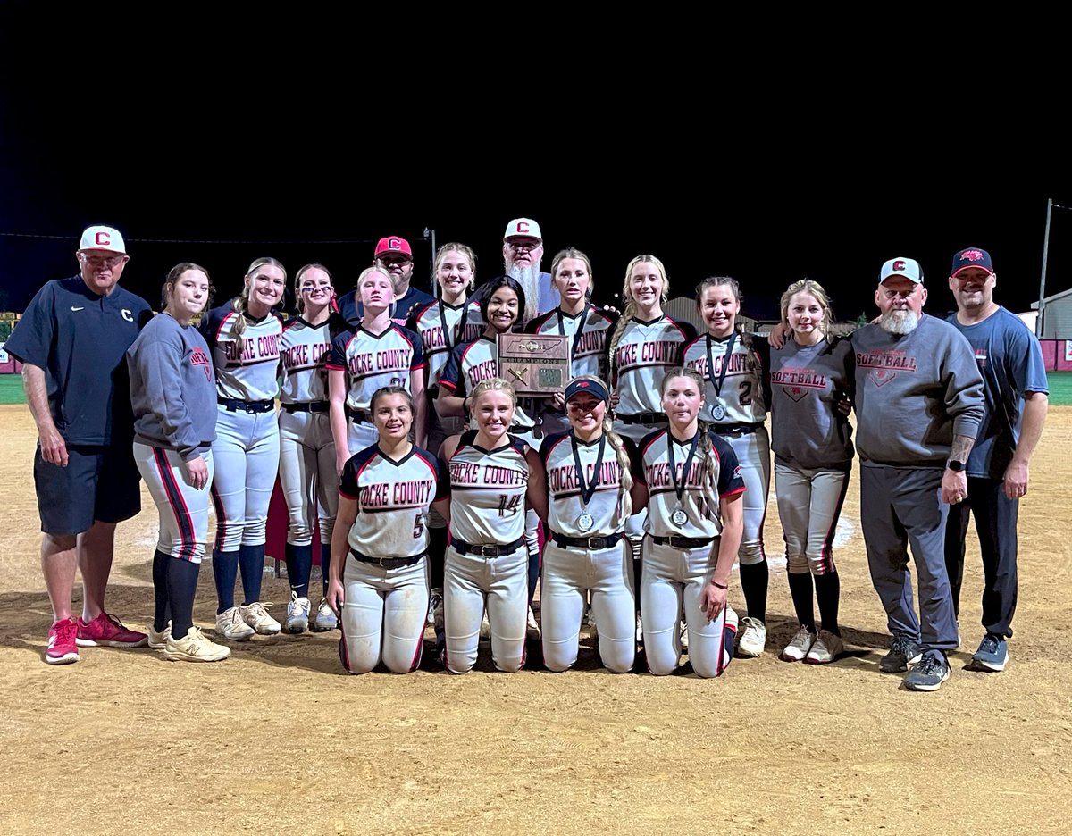 Jake Nichols (@jnichols_2121) on Twitter photo A moment that’s been years in the making: the first ever district tournament championship for <a href="/CC_LadyRed/">Cocke County Lady Red Softball</a>
Congratulations, ladies. A moment that’s been years in the making: the first ever district tournament championship for <a href="/CC_LadyRed/">Cocke County Lady Red Softball</a>
Congratulations, ladies.