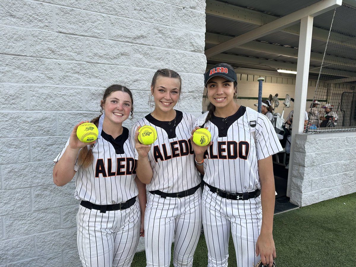 Ladycat Softball (@ladycatsoftbal1) on Twitter photo Ladycats=REGIONAL SEMIFINAL CHAMPS!🏆Aledo d. Amarillo 11-0(5)! Region 1 Final next!
⭐️<a href="/mckean_taylor/">Taylor McKean</a> 5IP, 1 hit, 10Ks
⭐️<a href="/TempePerry_2028/">Tempe Perry</a> 3-3, 💣, 2R, 3 RBI
⭐️<a href="/KyleighPawlak30/">Kyleigh Pawlak</a> 2-3, 💣, 2R, 2 RBI
⭐️<a href="/marina_taveras3/">Marina Taveras</a> 💣3-run HR
⭐️<a href="/MarxRylee/">Rylee Marx 2027 NCAA ID# 2310142114</a> 2-3, run, 2 RBI
🧡🖤🥎
#ladycatsoftball Ladycats=REGIONAL SEMIFINAL CHAMPS!🏆Aledo d. Amarillo 11-0(5)! Region 1 Final next!
⭐️<a href="/mckean_taylor/">Taylor McKean</a> 5IP, 1 hit, 10Ks
⭐️<a href="/TempePerry_2028/">Tempe Perry</a> 3-3, 💣, 2R, 3 RBI
⭐️<a href="/KyleighPawlak30/">Kyleigh Pawlak</a> 2-3, 💣, 2R, 2 RBI
⭐️<a href="/marina_taveras3/">Marina Taveras</a> 💣3-run HR
⭐️<a href="/MarxRylee/">Rylee Marx 2027 NCAA ID# 2310142114</a> 2-3, run, 2 RBI
🧡🖤🥎
#ladycatsoftball