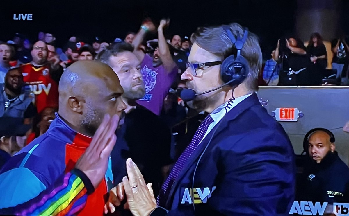 We have our All In main event. #AEWDynamite #AEW