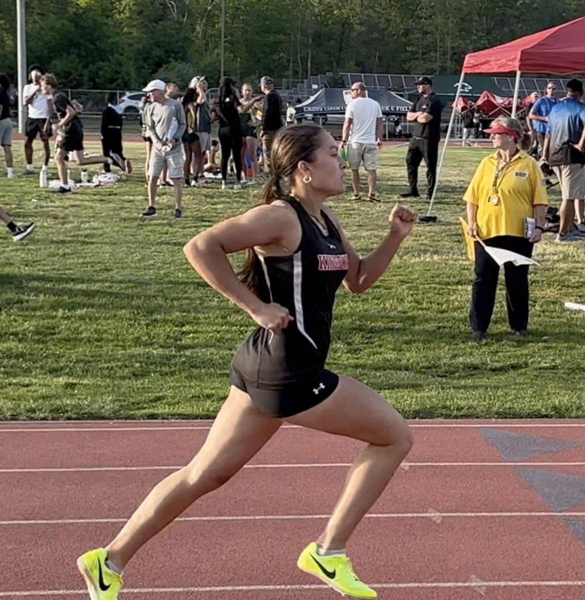 🏃🏽‍♀️Improved today in 400m for a new PR of 1:03.07 (shed 0.44 sec).