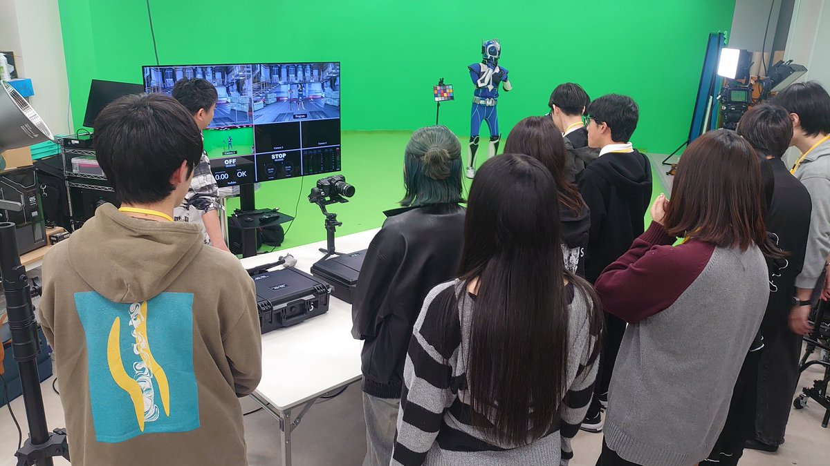 新入生が入学してから約1カ月が経過しました！
交流を深めるためのワークショップから、初めて触るCG！カメラを使って撮影！などなど、やること・覚えることが多い怒涛の1カ月でした！！
#日本電子専門学校
#CG映像制作科