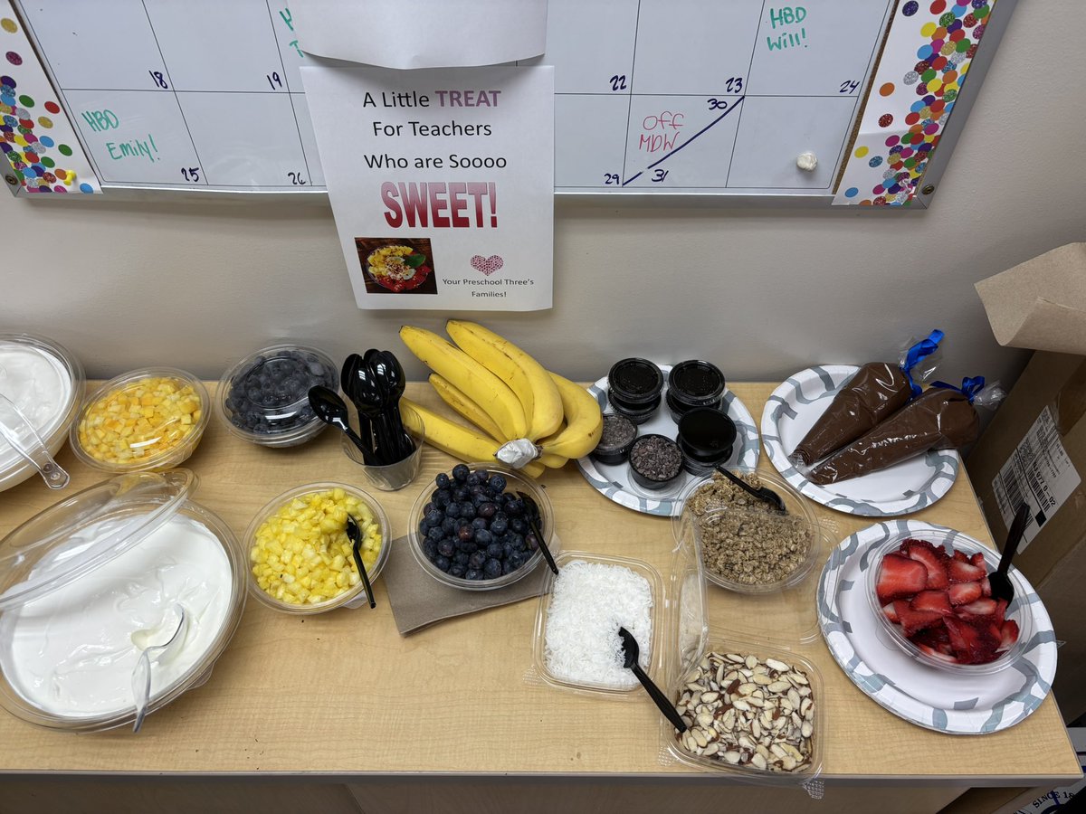 LastellaStacey's tweet image. Teacher appreciation week with daily gifts of thanks from parents and team members! #YMCAteam #ThankATeacher πποΈπβ€οΈ @ymcaGMC Freehold Childcare