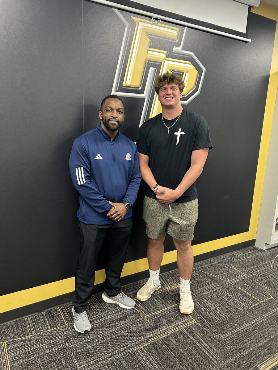 Mason Chandler (@mason_chan40) on Twitter photo Big thanks to <a href="/CoachKenLucky/">Kenny Lucky</a> for stopping by and meeting with me today! Looking forward to more conversations with <a href="/GoMocsFB/">Chattanooga Football</a>!!
#gomocs Big thanks to <a href="/CoachKenLucky/">Kenny Lucky</a> for stopping by and meeting with me today! Looking forward to more conversations with <a href="/GoMocsFB/">Chattanooga Football</a>!!
#gomocs