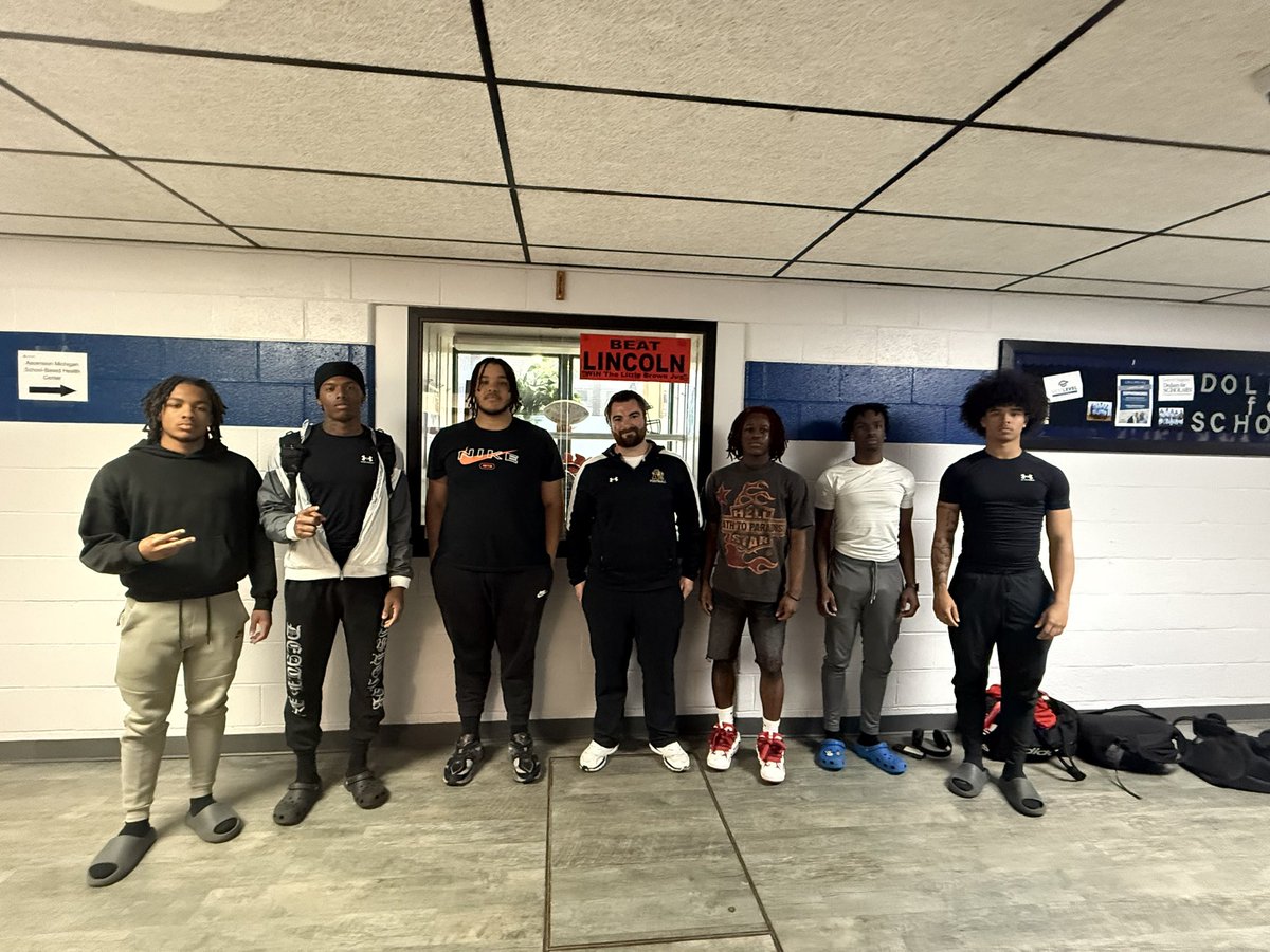 Coach Ajani Ali (@ajaniali2) on Twitter photo Thank you <a href="/CoachKnollman/">Alex Knollman</a> and <a href="/AdrianCollegeFB/">Adrian College Football</a> for stopping by CL today and talking some Ball and the Process with some of our class of ‘26. We truly appreciate the love. <a href="/CLPanthersFB/">Center Line Football</a> <a href="/clathleticdept/">Center Line Athletics</a> #PantherCREED Thank you <a href="/CoachKnollman/">Alex Knollman</a> and <a href="/AdrianCollegeFB/">Adrian College Football</a> for stopping by CL today and talking some Ball and the Process with some of our class of ‘26. We truly appreciate the love. <a href="/CLPanthersFB/">Center Line Football</a> <a href="/clathleticdept/">Center Line Athletics</a> #PantherCREED