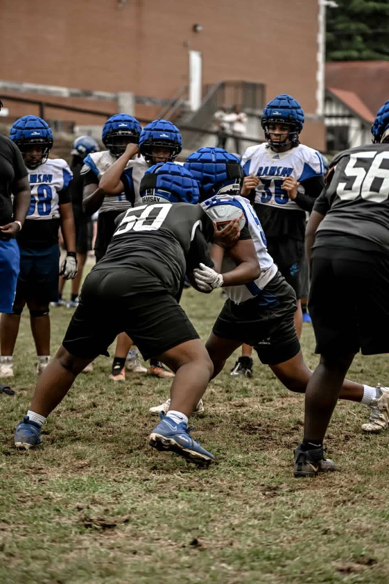 BenicioAustin60's tweet image. 3rd day out 🏠⏳my timee to shinee 😤😤
@RamsayFootball @HallTechSports1 @QuincyJenkins14 @Tflightrecruits