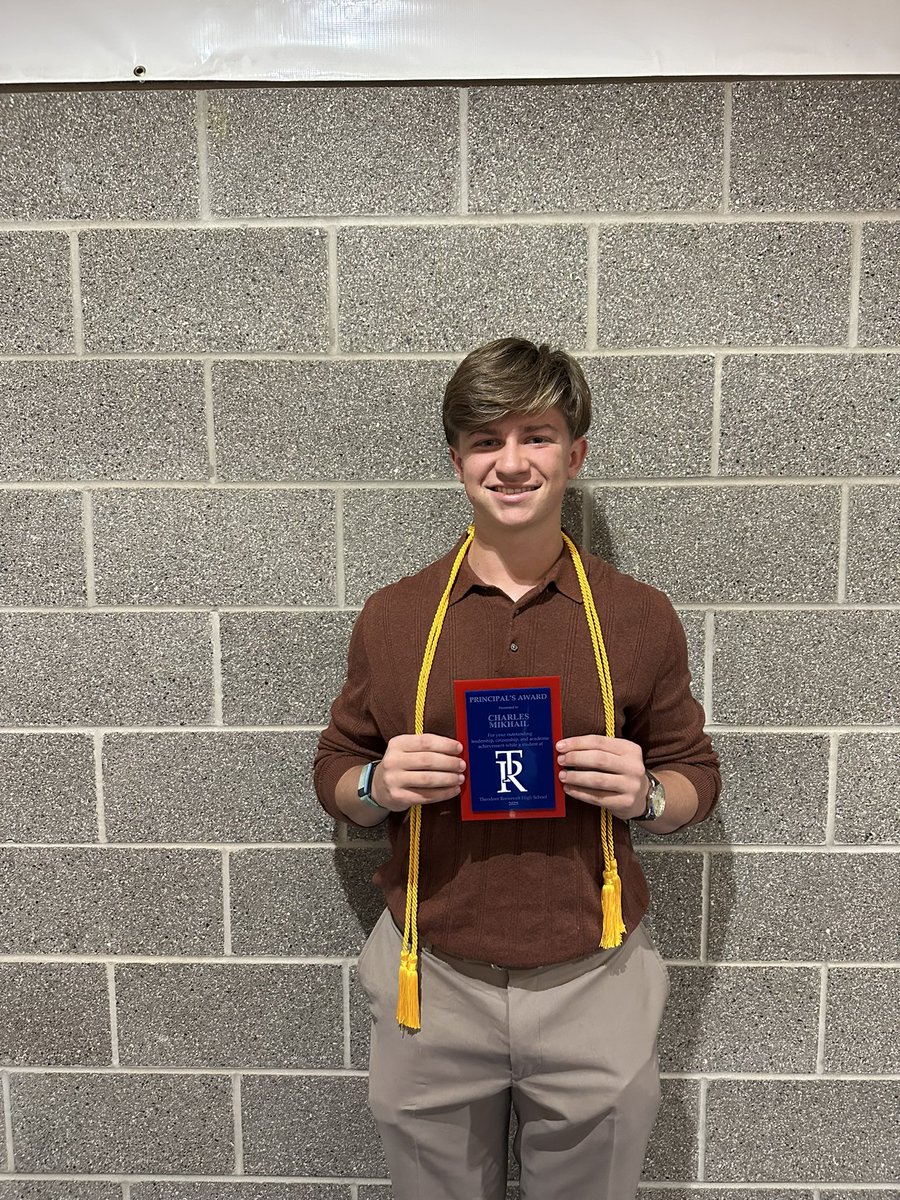 Roosevelt Boys Futbol (@trfutbolsa1) on Twitter photo Congratulations to CJ Mikhail for earning the Principals Award from <a href="/Norwood_Bryan/">Bryan Norwood</a>
Two years in a row for a TR Soccer player to win this award! Thank you Mrs. Black for recognizing the student-athletes we have!
<a href="/WeAreTRHS/">Theodore Roosevelt High School - NEISD</a> <a href="/NeisdAthletics/">NEISD ATHLETICS</a> <a href="/NEISD/">North East ISD</a> Congratulations to CJ Mikhail for earning the Principals Award from <a href="/Norwood_Bryan/">Bryan Norwood</a>
Two years in a row for a TR Soccer player to win this award! Thank you Mrs. Black for recognizing the student-athletes we have!
<a href="/WeAreTRHS/">Theodore Roosevelt High School - NEISD</a> <a href="/NeisdAthletics/">NEISD ATHLETICS</a> <a href="/NEISD/">North East ISD</a>