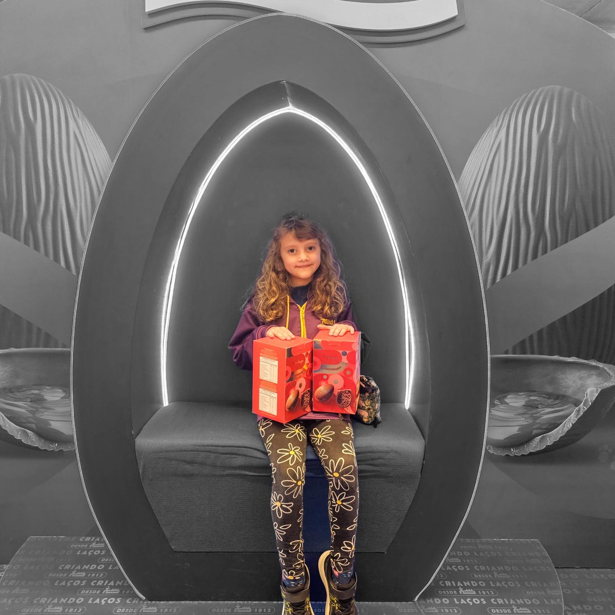 #AlphabetChallenge #WeekSforSilver 

Easter, 2025, Curitiba PR, Brasil.