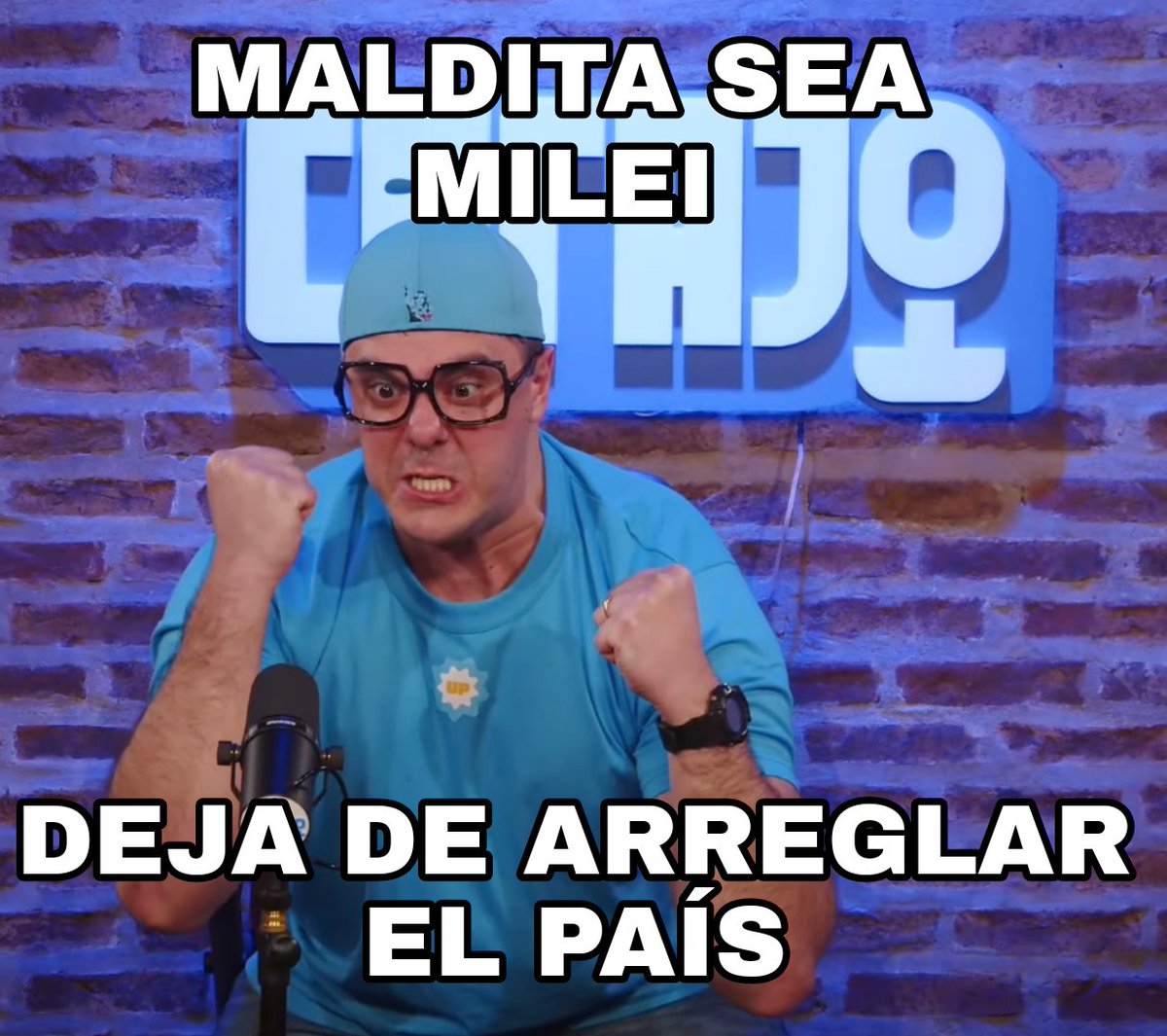 El meme de Milei se hizo canon oficialmente 

XD