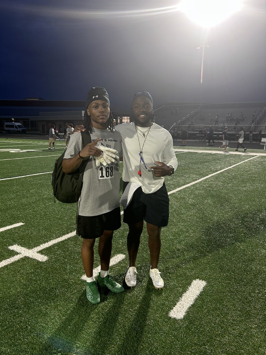had a great camp today with Emory and Henry!! Thank you for the evaluation <a href="/CoachQHunter/">Quintin Hunter</a> <a href="/Coach_D_Salmon/">David Salmon</a> <a href="/coachmcompton/">Mike Compton</a> <a href="/CoachTall/">Bruce Tall</a> <a href="/CoachEasley__/">Tyler Easley</a> <a href="/CoachWalters_/">Mitchell Walters</a>