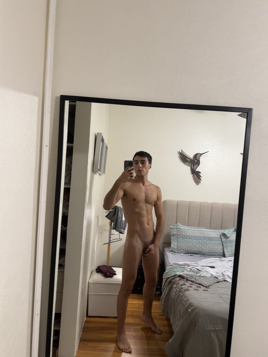Enzovittori_'s tweet photo. Buenas noches. 🌙✨😴 https://t.co/xDRKYEV9h6