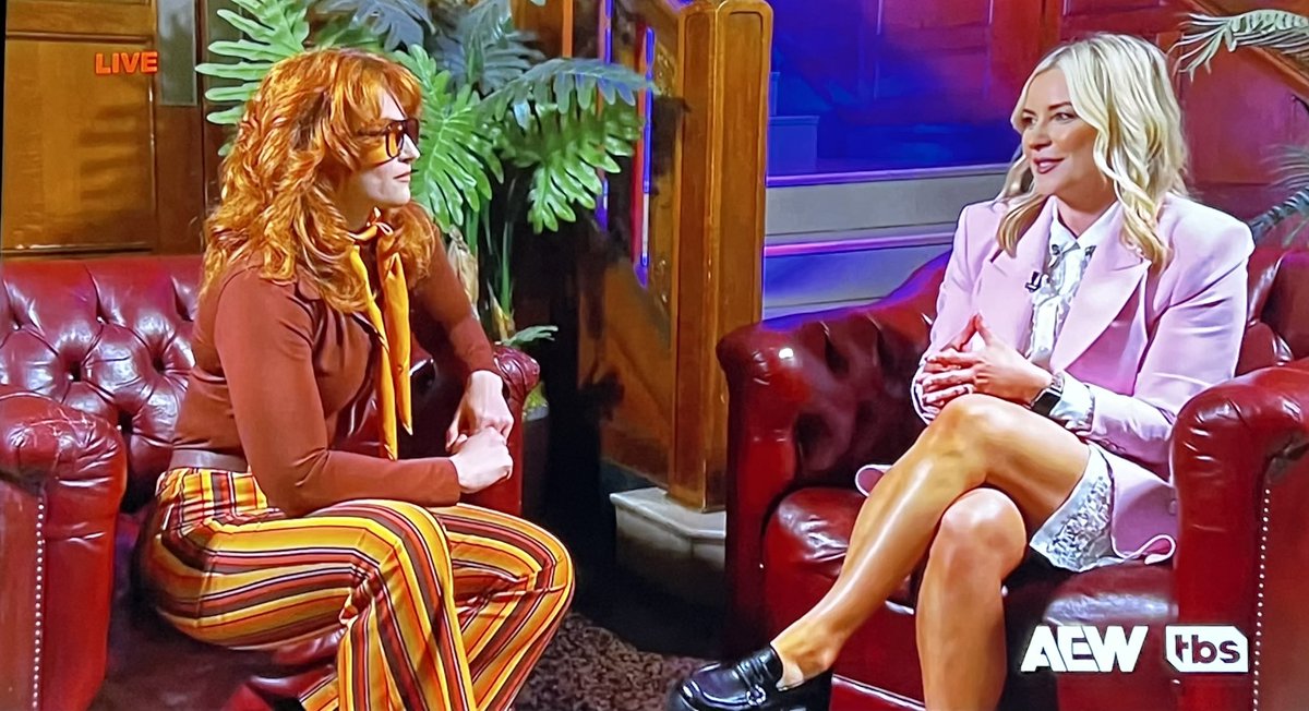 I like Jamie Hayter’s vibe. #AEW #AEWDynamite