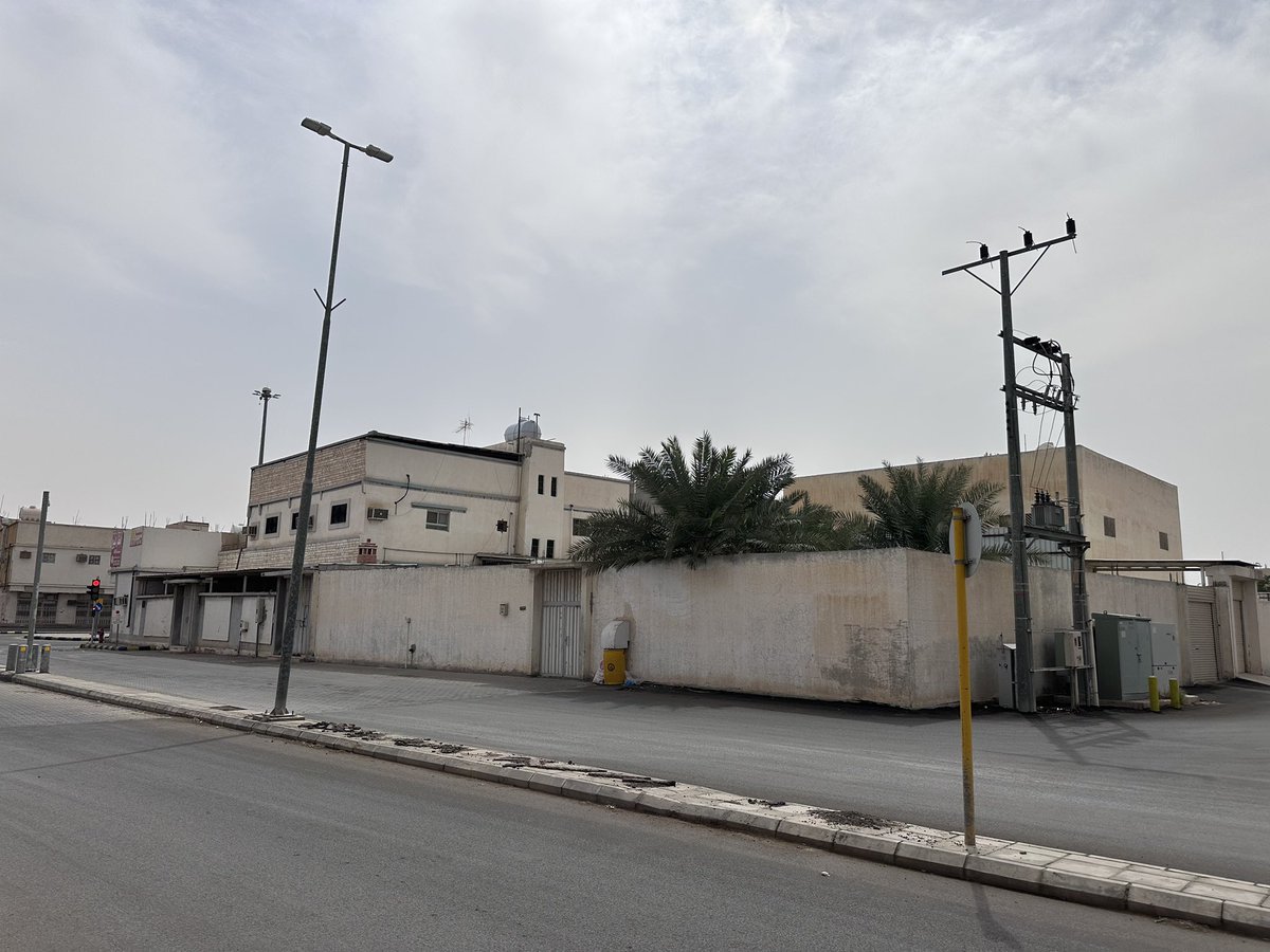 frsanaldlm's tweet photo. #الرياض #الخرج #الدلم #عقار موقعه تجاري مميز ٣ شوارع على طريق رئيسي بمحافظة الدلم للتواصل 0531819020 - 0558877080 رقم ترخيص الاعلان 7200242207 مكتب فرسان الدلم للعقارات https://t.co/XUUhf1FKfU