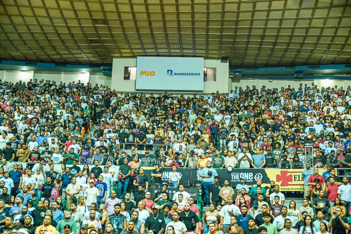 ¡Felicidades al Club Plaza Valerio, campeones del Torneo de Baloncesto Superior de Santiago 2025!

Su entrega, disciplina y pasión los llevaron a la victoria.

¡Santiago celebra este gran logro deportivo junto a ustedes!