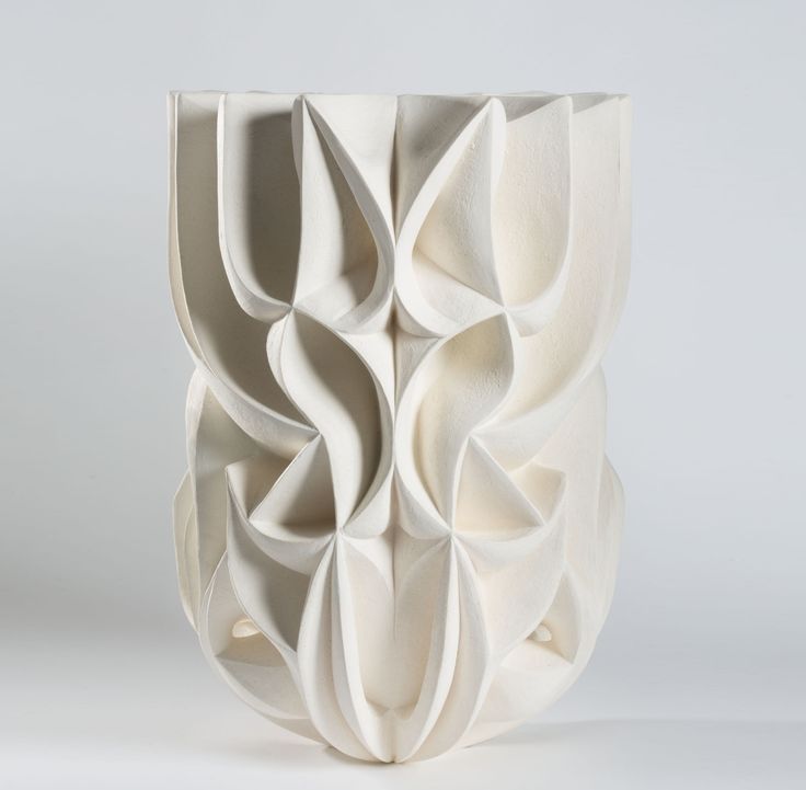 Pakistani-born British ceramist Halima Cassell, known for her deeply carved, large-scale, contoured sculptural vessels #womensart