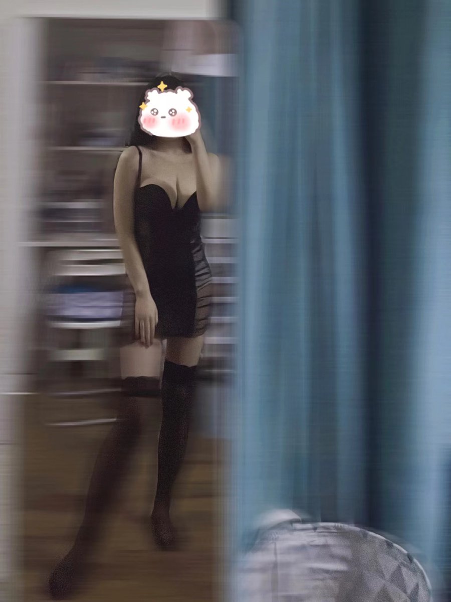 大胸妹妹性感睡衣 长筒黑丝 大方自拍
这个胸很凶啊~
感谢大佬
<a href="/007share/">007𝕏🟡（转推版）</a>
<a href="/006share/">Lip 👄（推荐版）</a>
<a href="/wqganenshi_/">有稿投😁</a>
<a href="/tbzt2024/">推波助臀</a>