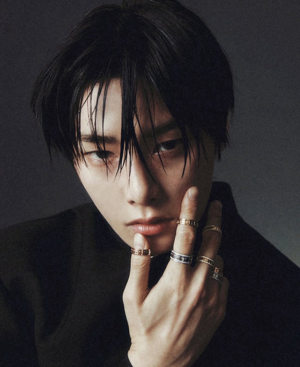 dailyinnieluv's tweet image. let's drop the tags to celebrate our new global ambassador I.N for DAMIANI 🤍

I.N SHINES WITH DAMIANI
DAMIANI AMBASSADOR I.N 
#I_NxDAMIANI #아이엔
@DamianiOfficial