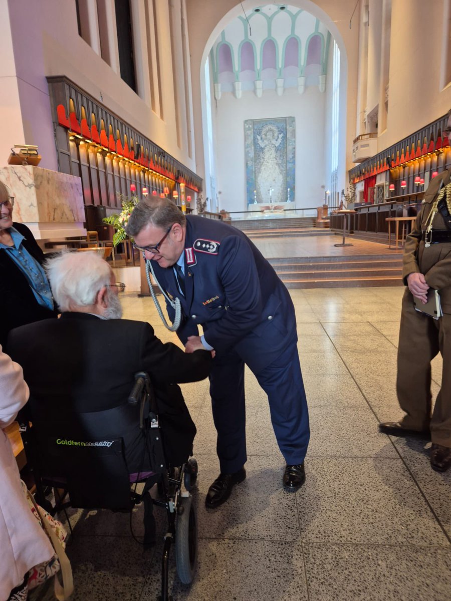 A moving service held today at St Paul‘s Cathedral, organised by the British High Commission, commemorating 80 years since the end of WWII. 🕯️

We honour this day as one of liberation from National Socialism and mark the anniversary of Victory in Europe.

#WeInvestInFreedom