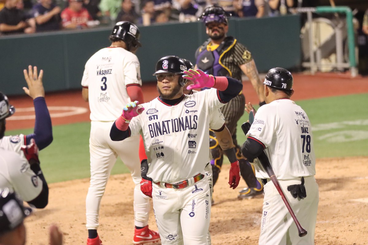 Beisbolpuro (@beisbolpuro) on Twitter photo TECOS SE IMPONE A DORADOS
Cuadrangular de dos carreras de Harold Ramírez, y sólida labor de seis entradas y una anotación de Nate Antone (2-0, 3.60) llevaron a los <a href="/LaredosTecos/">Tecos de los Dos Laredos</a> a una victoria de 5-1 sobre los <a href="/doradoschihLMB/">Dorados de Chihuahua LMB</a> para igualar la serie.
#LaCasaDelRey TECOS SE IMPONE A DORADOS
Cuadrangular de dos carreras de Harold Ramírez, y sólida labor de seis entradas y una anotación de Nate Antone (2-0, 3.60) llevaron a los <a href="/LaredosTecos/">Tecos de los Dos Laredos</a> a una victoria de 5-1 sobre los <a href="/doradoschihLMB/">Dorados de Chihuahua LMB</a> para igualar la serie.
#LaCasaDelRey