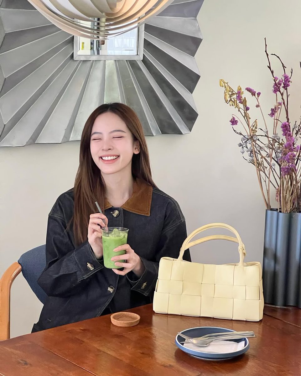 ⠀⠀⠀⠀⠀⠀ 
⠀⠀⠀⠀⠀⠀ 𝗜𝗡𝗦𝗧𝗔𝗚𝗥𝗔𝗠 𝗨𝗣𝗗𝗔𝗧𝗘 📸
⠀⠀⠀⠀⠀⠀ 𝗃𝖾𝖺𝗇𝗌.𝗃𝖾𝗇𝗂𝗌𝖺 : ชาเขียวจะเยียวยาเรา 🍵
⠀⠀⠀⠀⠀⠀