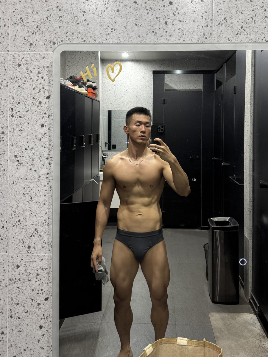 天然呆呆呆 (@johnny1994fw) on Twitter photo 