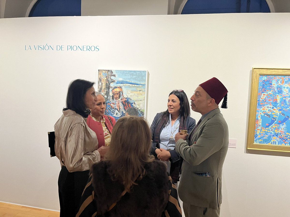 L’exposition « Lumières tunisiennes », présentée à @CasaArabe dans le cadre de #FocoTunisie, est ouverte au public: art, mémoire et lumière pour redécouvrir la #Tunisie autrement.
À voir jusqu’au 27 juillet. À ne pas manquer!